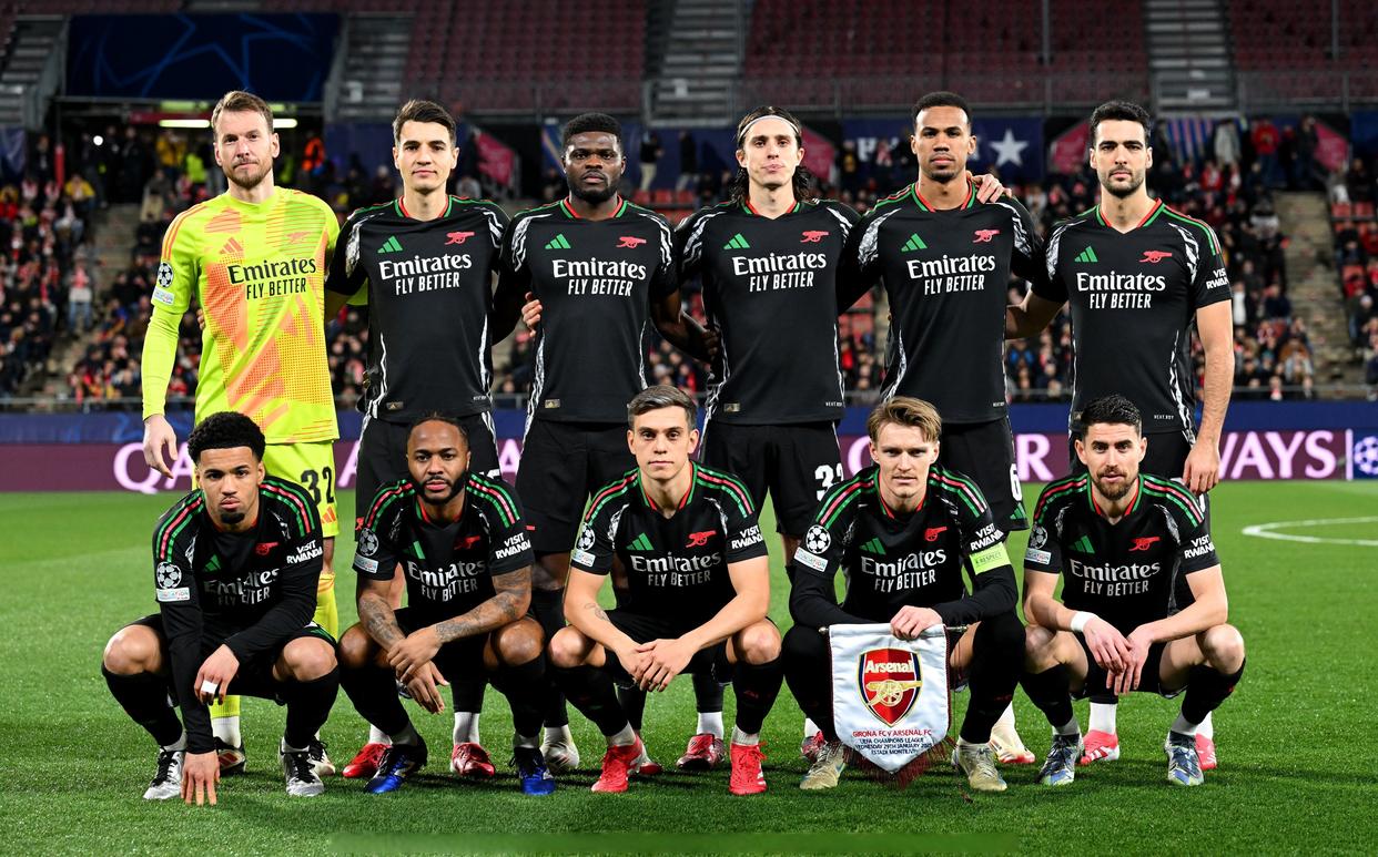 赫纳的气势:志存高远,球队全力迎击对手的简单介绍 赫纳的气势:志存高远,球队全力迎击对手的简单介绍