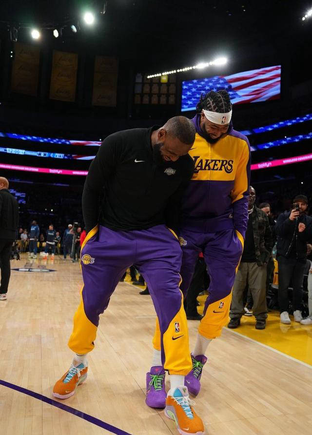 NBA战术团队收获总决赛最佳战术奖，教练群崭露头角的简单介绍
