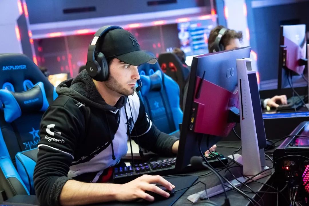 英雄联盟战队状态火热，誓夺总冠军