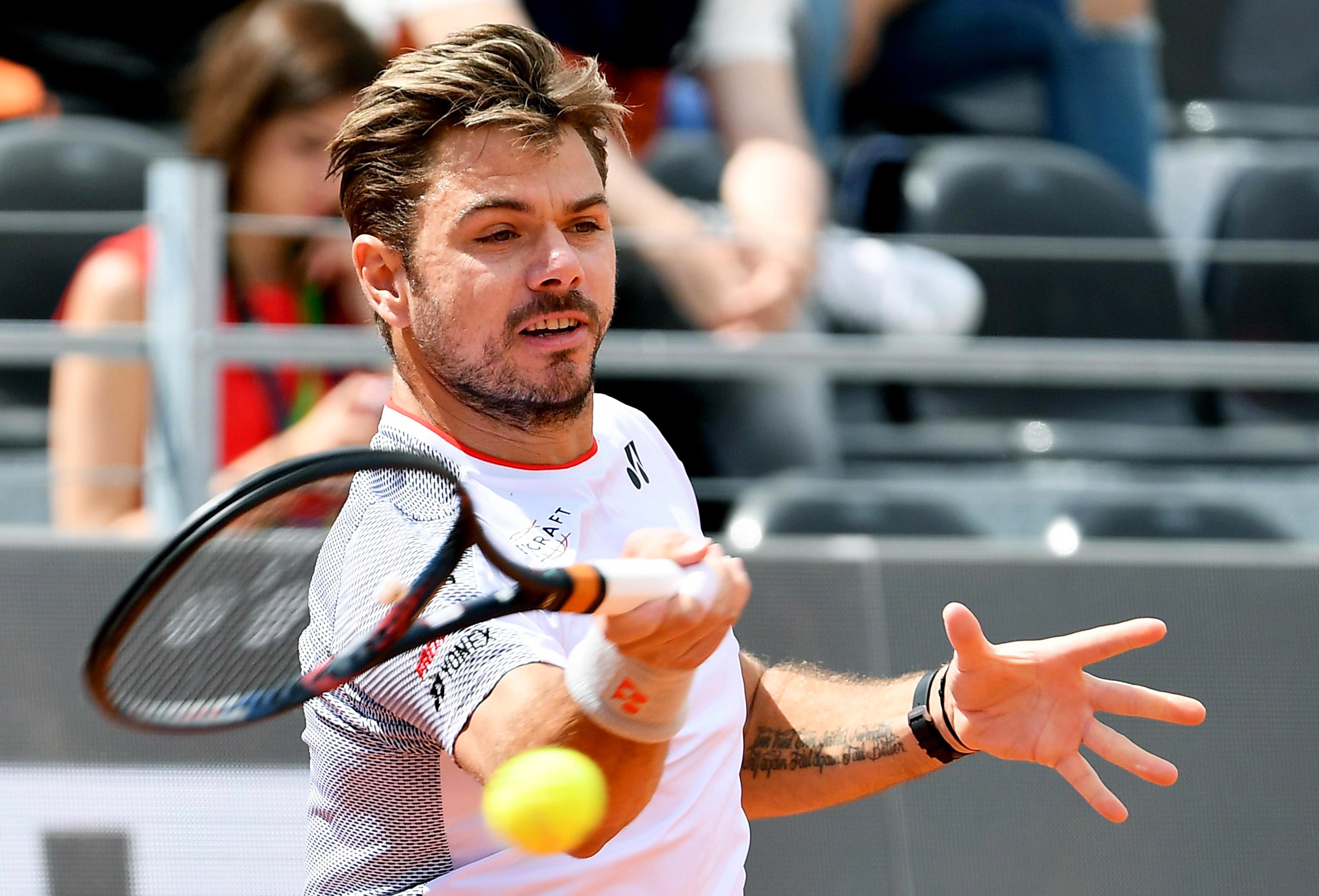 意大利网球队险胜法国网球队，瓦林卡惊艳世界