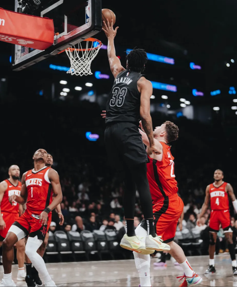 火箭轻取篮网,浓眉哥状态火热 火箭轻取篮网,浓眉哥状态火热