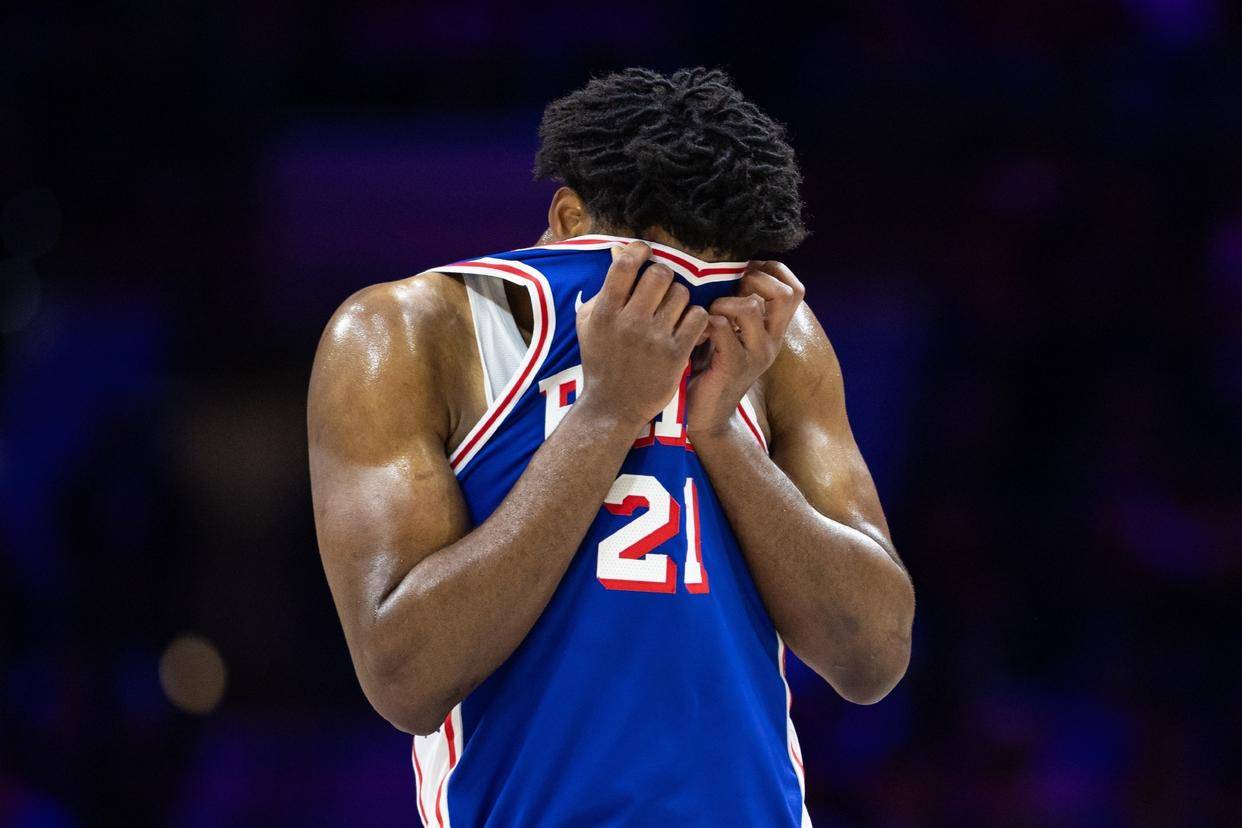 开云体育app-国王力克独行侠，恩比德扛起全队