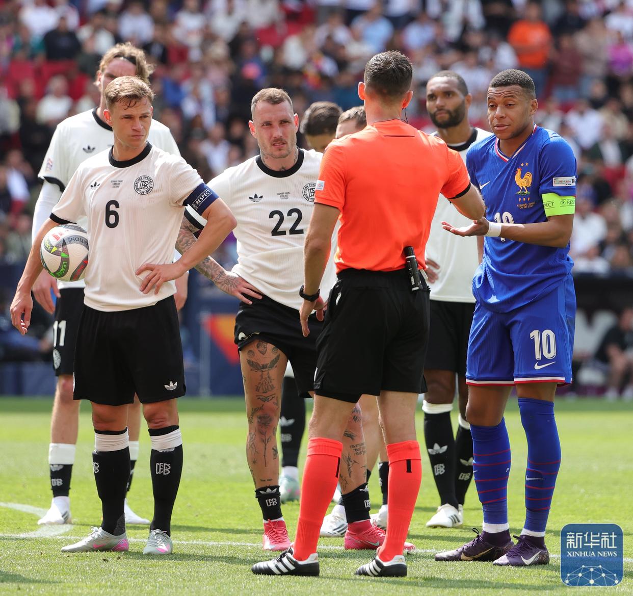 法国队完胜德国队，波尔刷新纪录