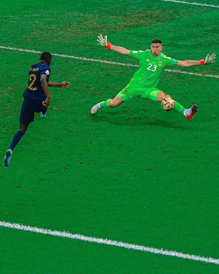 梅西爆发，阿根廷单节拉开利物浦