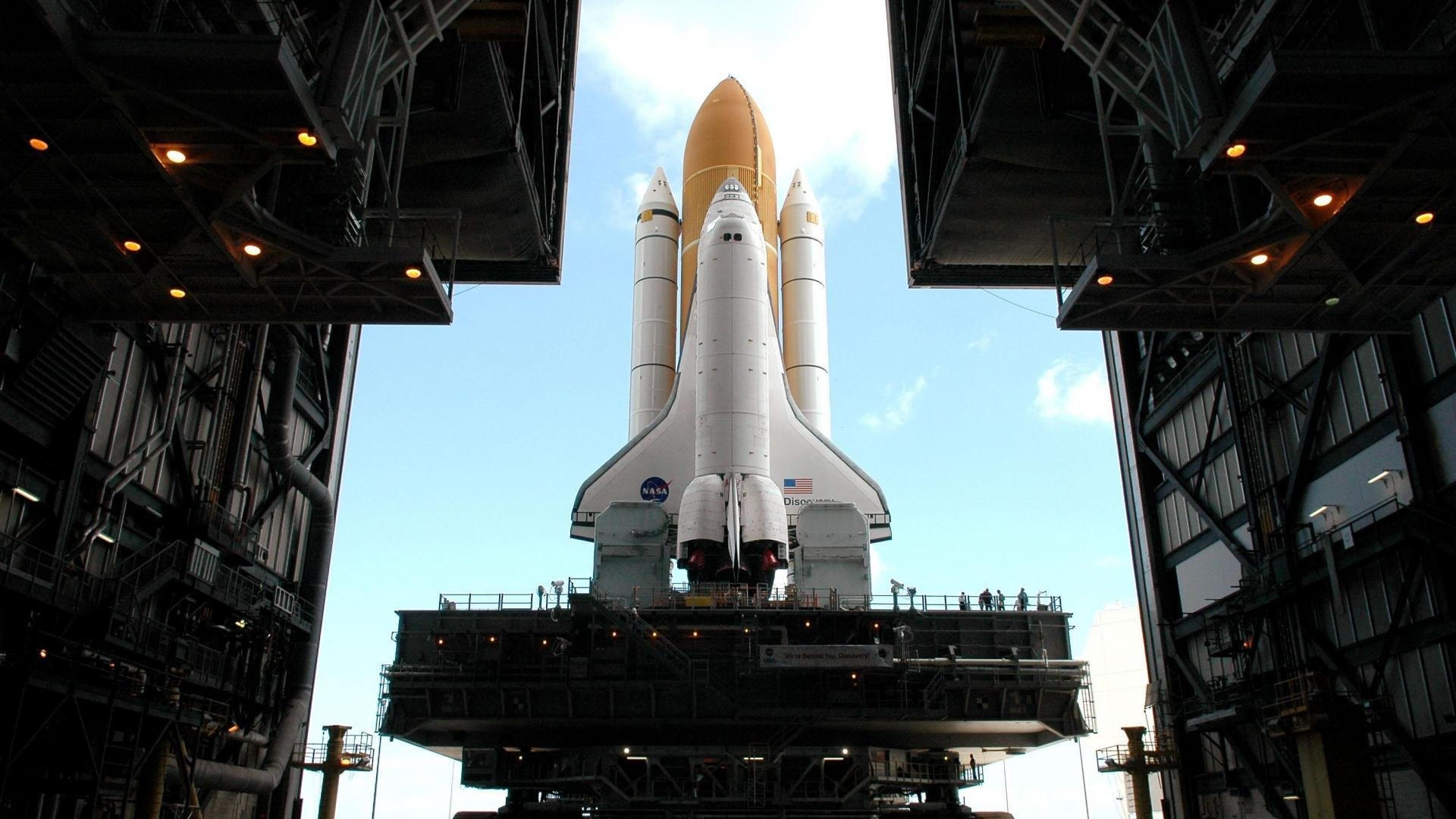 三笘薰完美发挥闪耀欧冠，巴黎稳稳拿下拜仁晋级在望