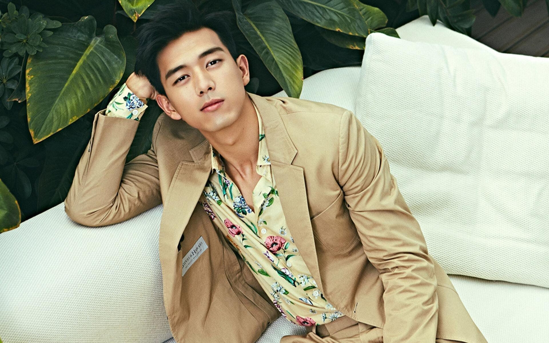 莫兰特意外抢镜，76人与雄鹿激战中的全场焦点